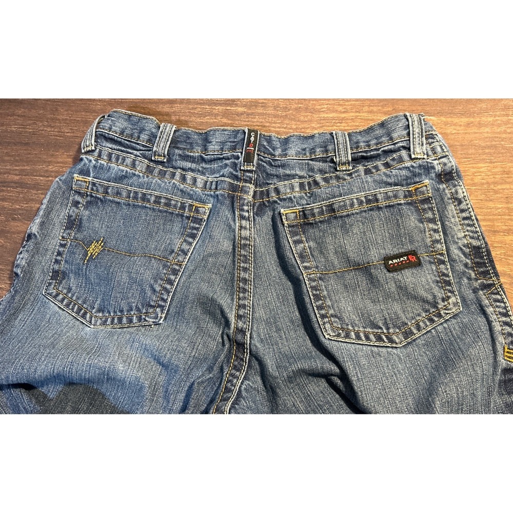 Ariat FR M4 Relaxed Boot Cut Work Jeans Men's 34x30 Flame Resistant Denim Stains - Picture 3 of 12